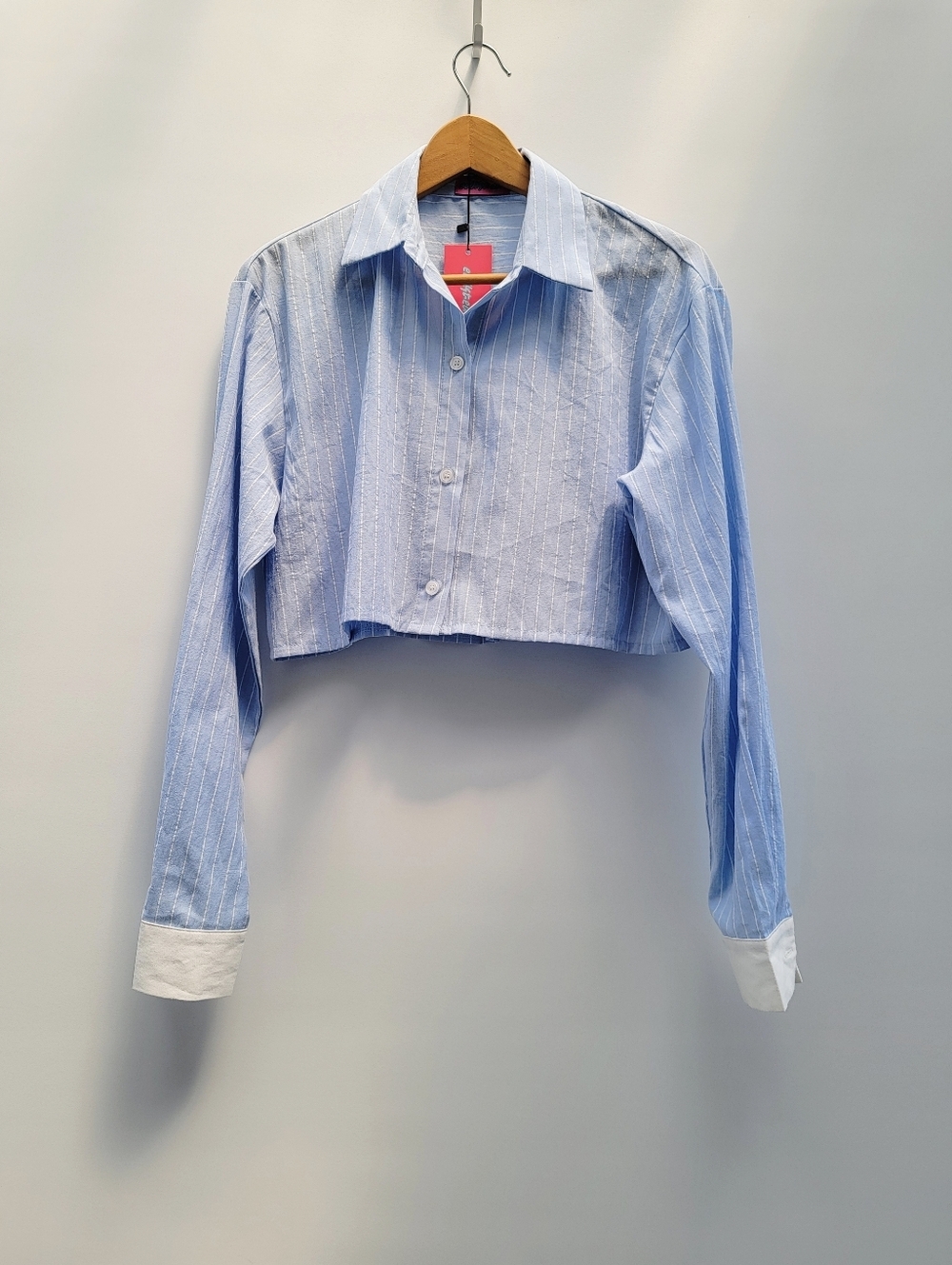 Edikted New Lea Blue Pinstripe Cropped Button Down Shirt Size XS Preppy Academia